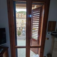 Porte finestre in legno massello
