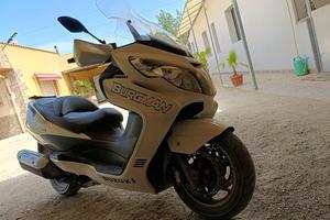 Suzuki Burgman 400 