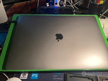Makbook 16” come nuovo