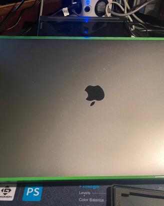 Makbook 16” come nuovo