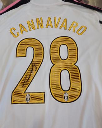 Maglia Juve autografata Cannavaro con certificato
