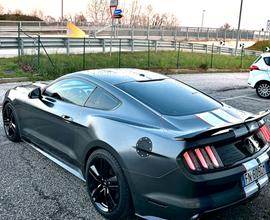 Ford Mustang 2.3 317cv motore nuovo italiana