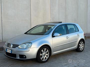 Volkswagen Golf 2.0 16V TDI 5p. Sportline