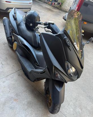 Yamaha t max