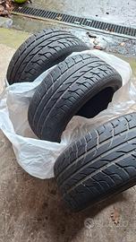  3 gomme 235/40/18