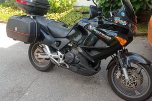 Varadero 1000 del 2005