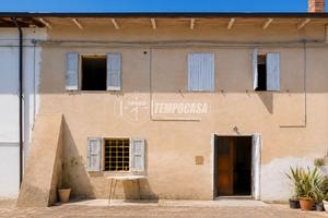 SOLUZIONE INDIPENDENTE CON GIARDINO