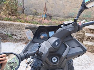 scooter kinco xtown 300 abs del 2018