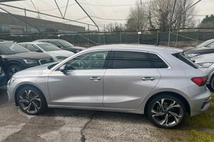 AUDI A3 40 TFSI E S TRONIC