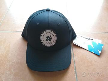 Cappello con visiera 