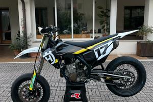 Motard Husqvarna FS 450 by VM Racing