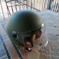 Casco jet nuovo