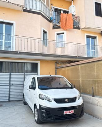 Peugeot Expert 2.0 BlueHDi 150cv L2 H1 Premium