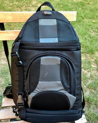 Zaino fotografico monospalla LowePro Slingshot 200