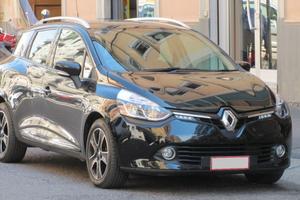 Renault Clio Sporter 2014 tenuta bene con pochi km