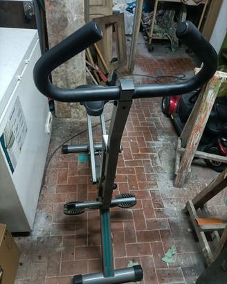 Attrezzo Ginnico (Stepper Fitness)