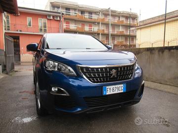 Peugeot 3008 BlueHDi 130 S&S Business