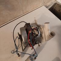 motore elettrico 220 con pompa acqua 