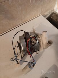 motore elettrico 220 con pompa acqua 