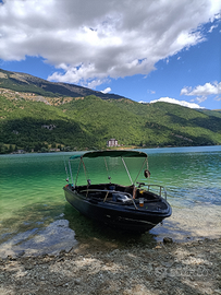 Barca 470 stile Bass-boat motore elettrico 80 lbr