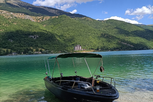 Barca 470 stile Bass-boat motore elettrico 80 lbr