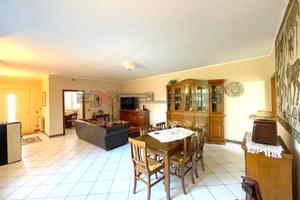 ARIANO POLESINE: Casa singola con dependance e neg