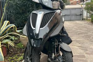 Piaggio mp3 300 yourban