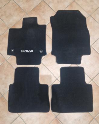 Accessori RAV4 5a serie