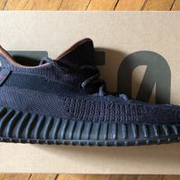 Yeezy Boost 350 V2 Black (Non-Reflective) UK10