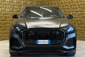 Audi RS Q8 TFSI V8 quattro tiptronic