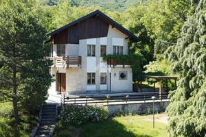 VILLA SINGOLA A MEANA DI SUSA