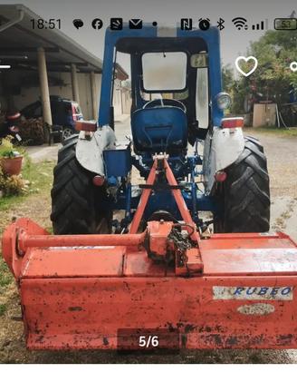 trattore Ford 3000 