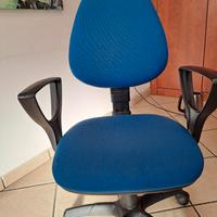 sedia da ufficio con rotelle