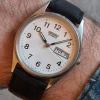 Seiko Quartz Day-Date - Ref. 7N43-7A50