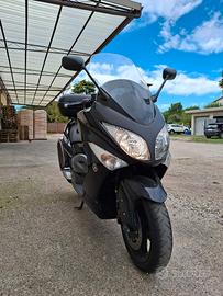 Yamaha T Max - 2008