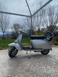 Lambretta 150 special