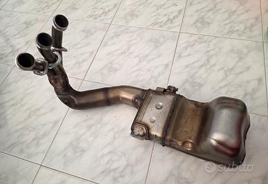 Scarico originale YAMAHA TRACER 9