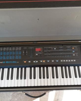 Tastiera ROLAND E 15 SYNTHESIZER