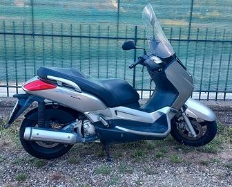 Yamaha X-Max 250 - 2005
