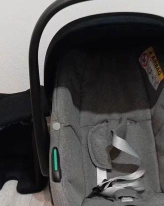 Maxi-Cosi Zelia S Trio Passeggino neonati 3 in 1