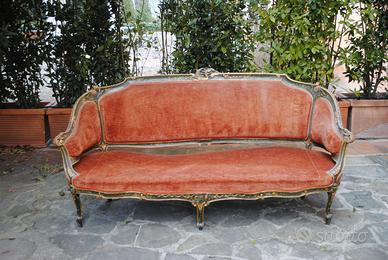 Divano stile Luigi XV