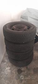 Pneumatici auto 4 stagioni