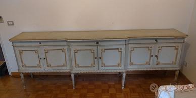 Credenza