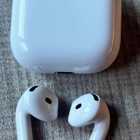 Apple AirPods 4