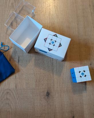 Cubo di Rubik GAN 3x3 Professionale - Speedcube Co