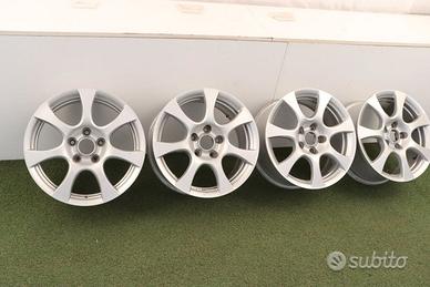 Cerchi in lega Alfa Romeo Giulietta 16 ORIGINALI