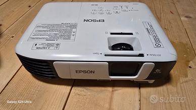 proiettore epson EB-X41 come nuovo 