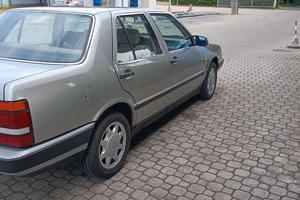 Lancia thema