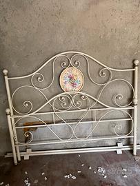 Letto in ferro con rete non in foto
