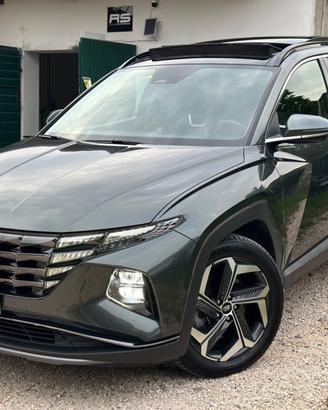 Hyundai TUCSON 1.6 HEV 4WD EXELENCE KMCERT GARANZ